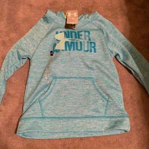 A NECER BEEN USED Under Armour sweatshirt